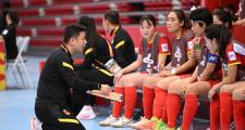 伊朗女子足球：踢出真情实感的比赛